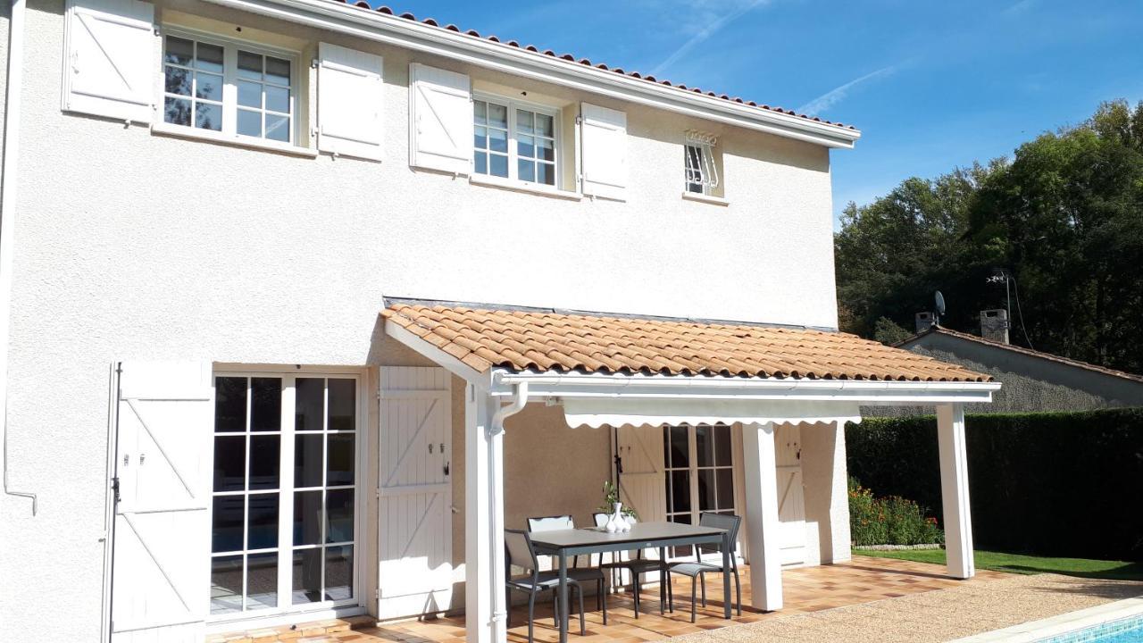 Maison ruisseau l'eau blanche Léognan Extérieur photo